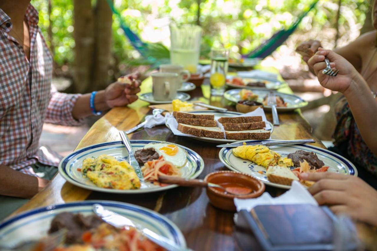 Hotel Buenavista Bacalar Jungle Experience Екстериор снимка