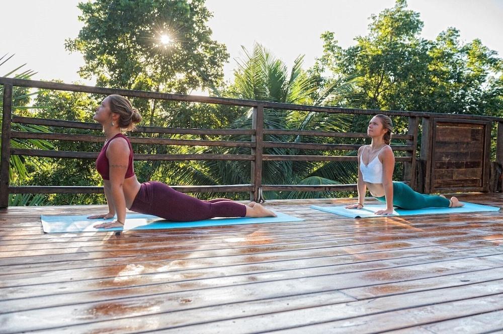 Hotel Buenavista Bacalar Jungle Experience Екстериор снимка