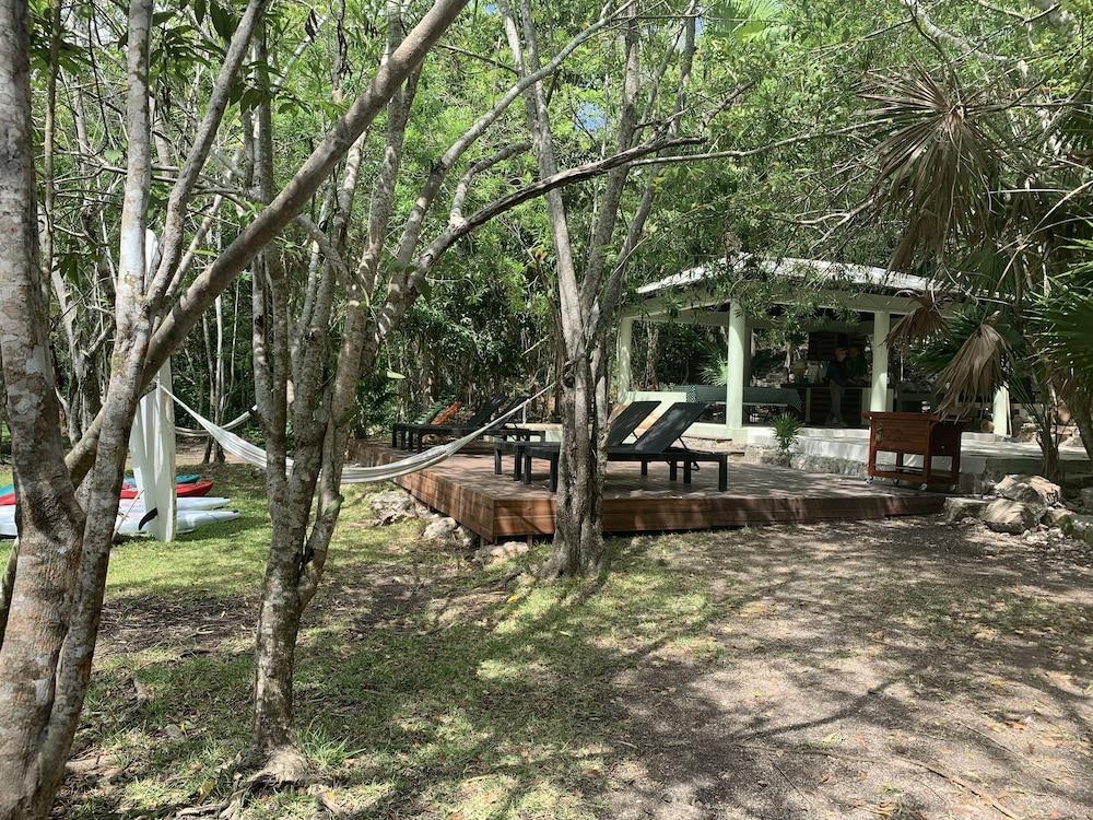 Hotel Buenavista Bacalar Jungle Experience Екстериор снимка