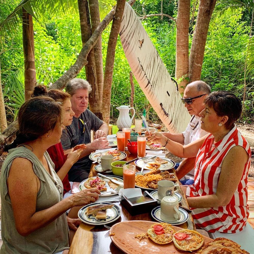 Hotel Buenavista Bacalar Jungle Experience Екстериор снимка